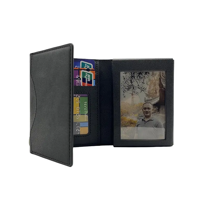 The Future of Personal Carry Introducing the E-Ink Smart Wallet (4).jpg