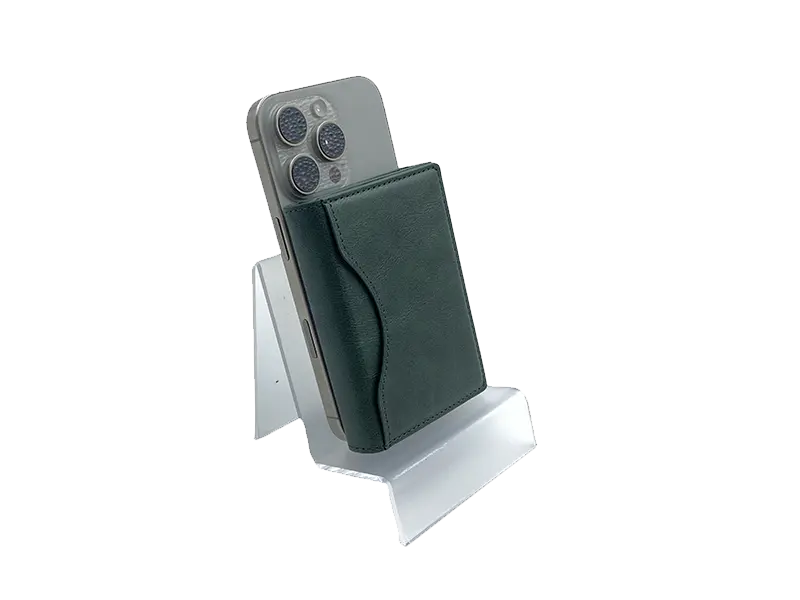 The Future of Personal Carry Introducing the E-Ink Smart Wallet (7)